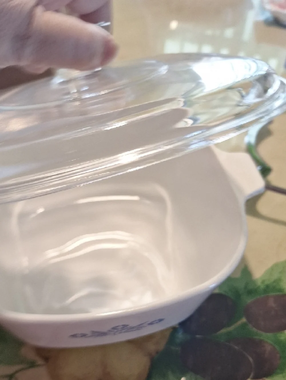 Corningware White Casserole w/ Blue Floral Motif Glass Lid And Trivit